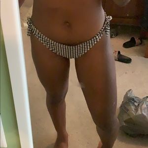 Bikini bottoms